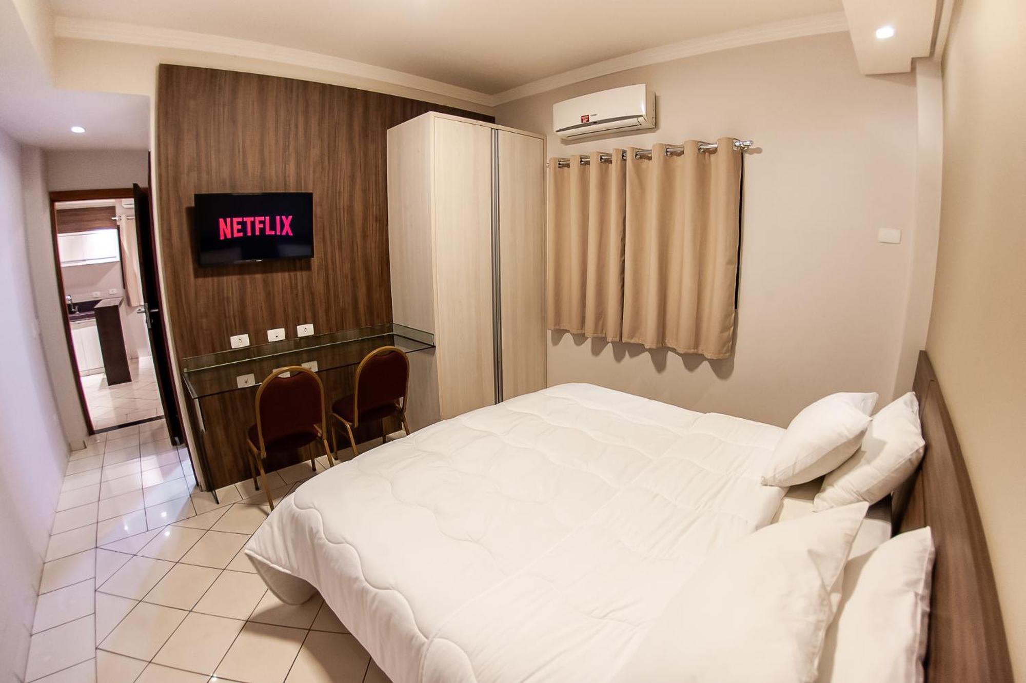 London Hotel Londrina Zimmer foto