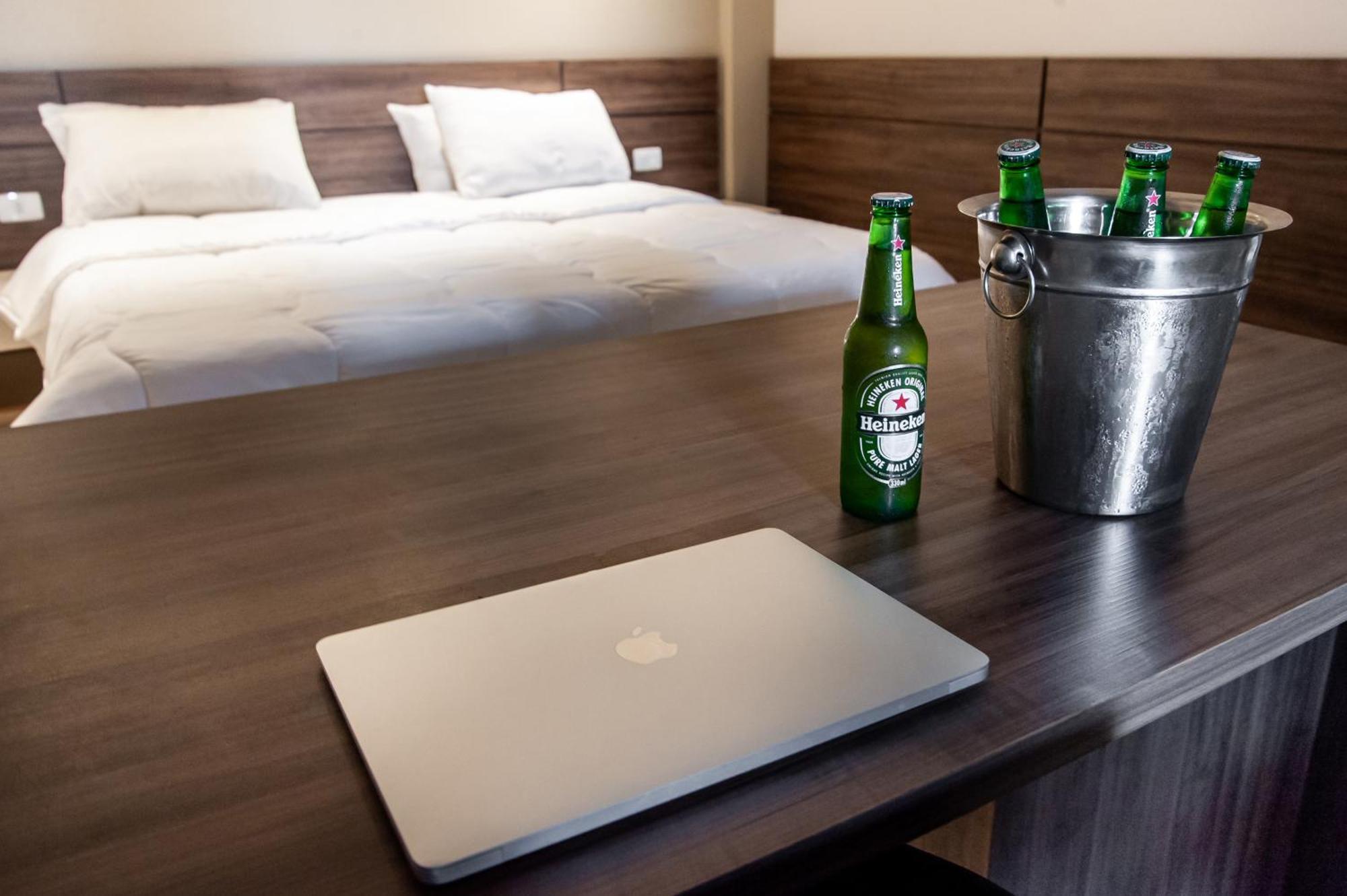 London Hotel Londrina Zimmer foto